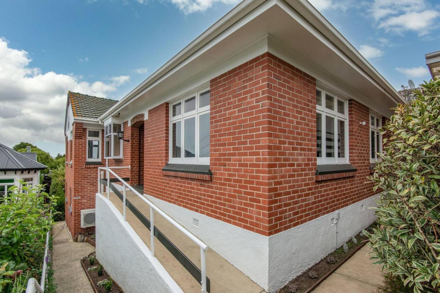Charming Roslyn Home Dunedin Kültér fotó